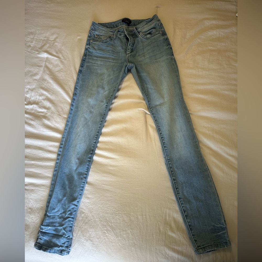 Bebe Straight Legged Size 27 Jeans